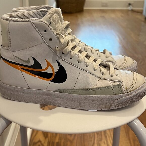 Nike Blazer Mid 77 Kids Size 5Y White Good Multi Swoosh FN7788-100 - Picture 2 of 7